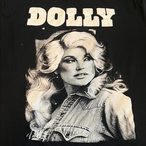 Dolly Parton Graphic TShirt Black Size Large